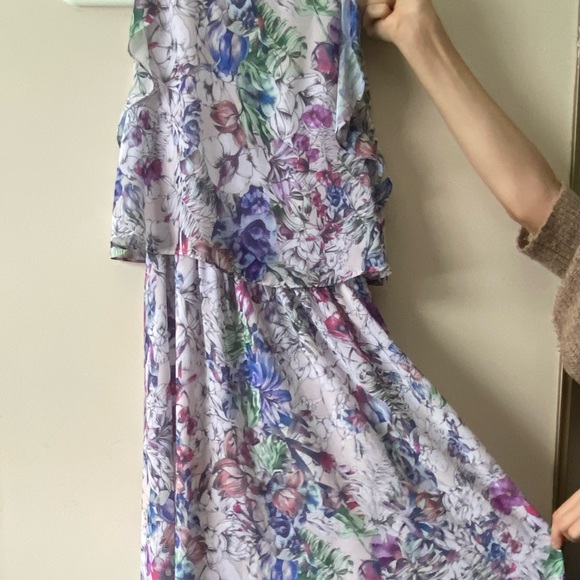 Maxi dress - Picture 2 of 6